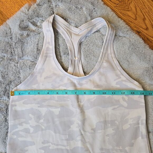 Lululemon Grey/White Camo Print Racerback Tank Top, Women's Small/Medium - Picture 3 of 7
